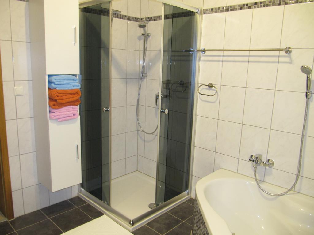 Ferienwohnung Weigert Sinzing Room photo
